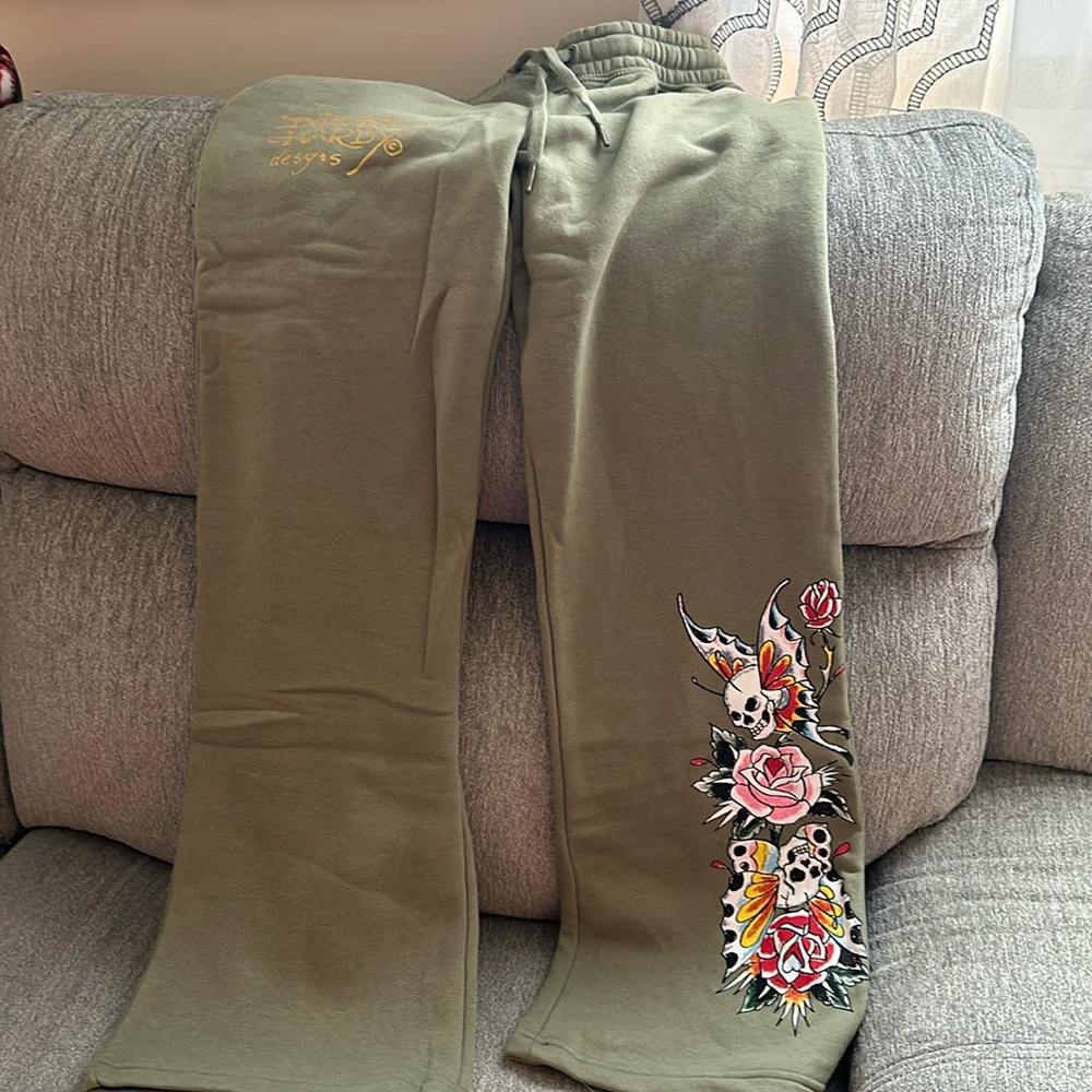 Women’s Ed Hardy green medium